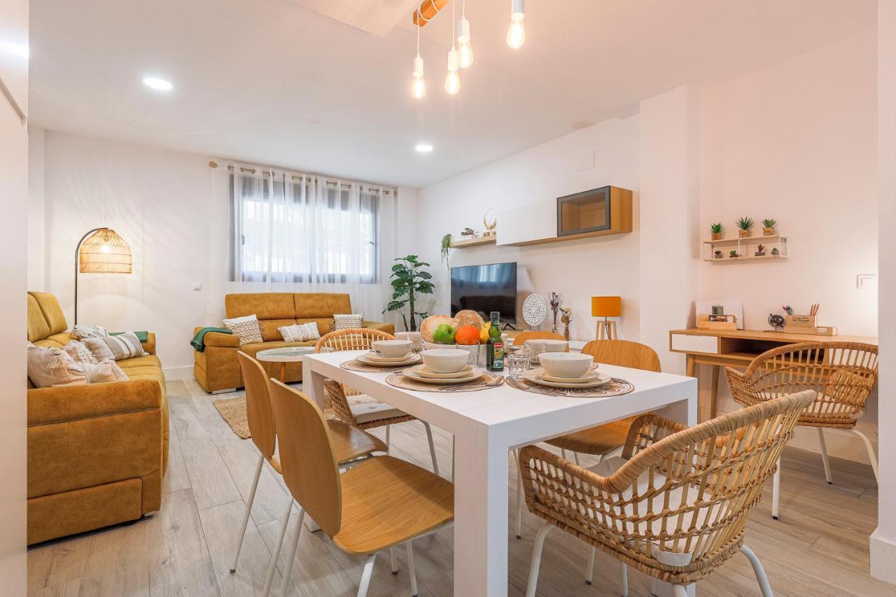 Family Suit Principal Encantos De Sevilla 外观 照片