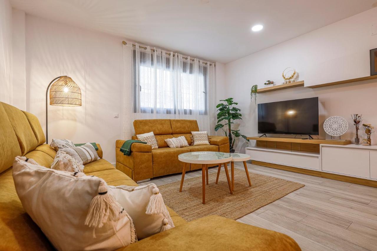Family Suit Principal Encantos De Sevilla 外观 照片
