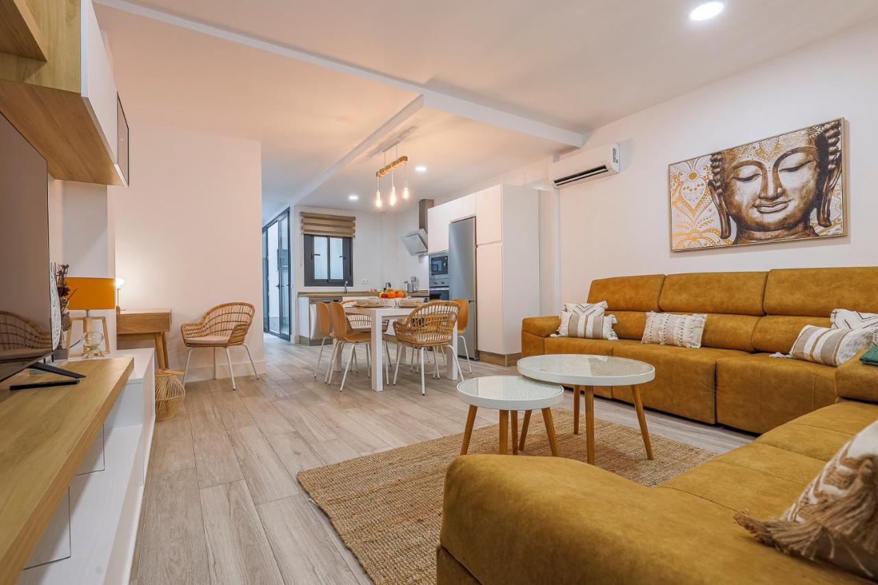 Family Suit Principal Encantos De Sevilla 外观 照片