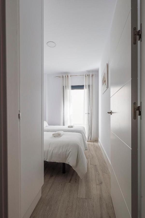 Family Suit Principal Encantos De Sevilla 外观 照片